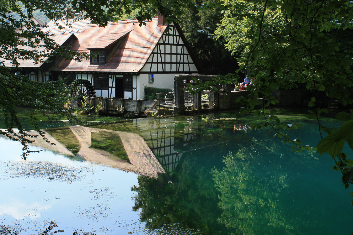 Blautopf mit Hammerschmiede