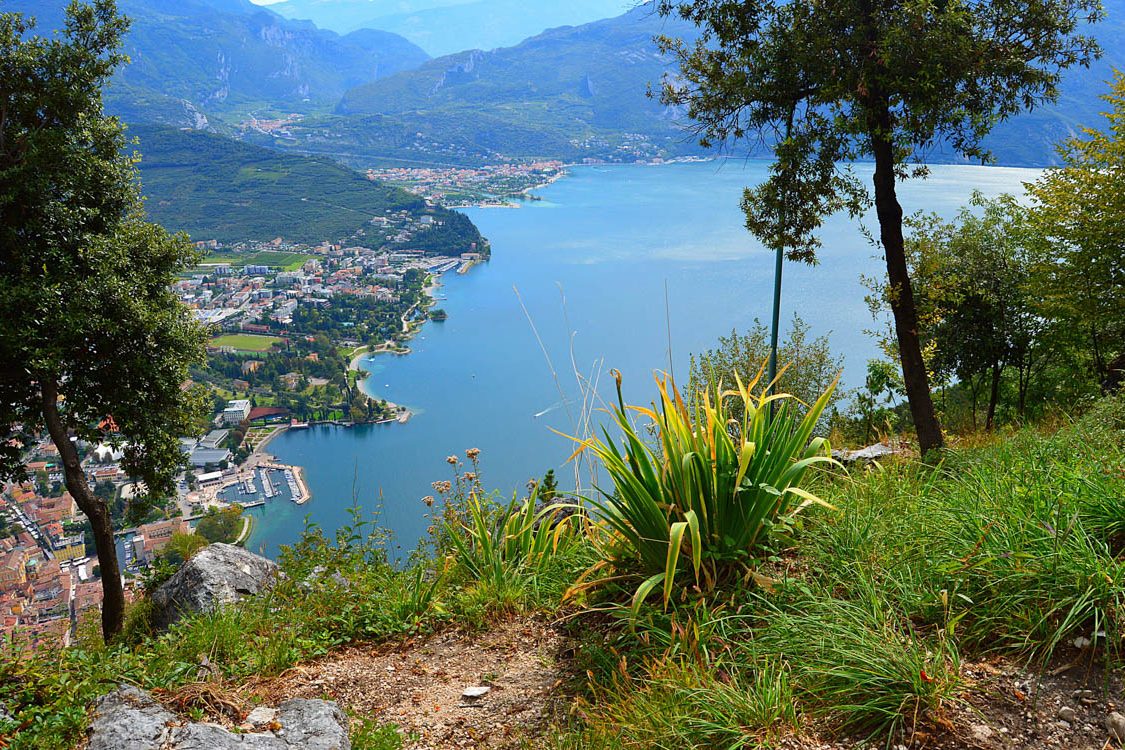 Blick auf Riva. Foto: c/oPixabay, Stefanie Koelbli