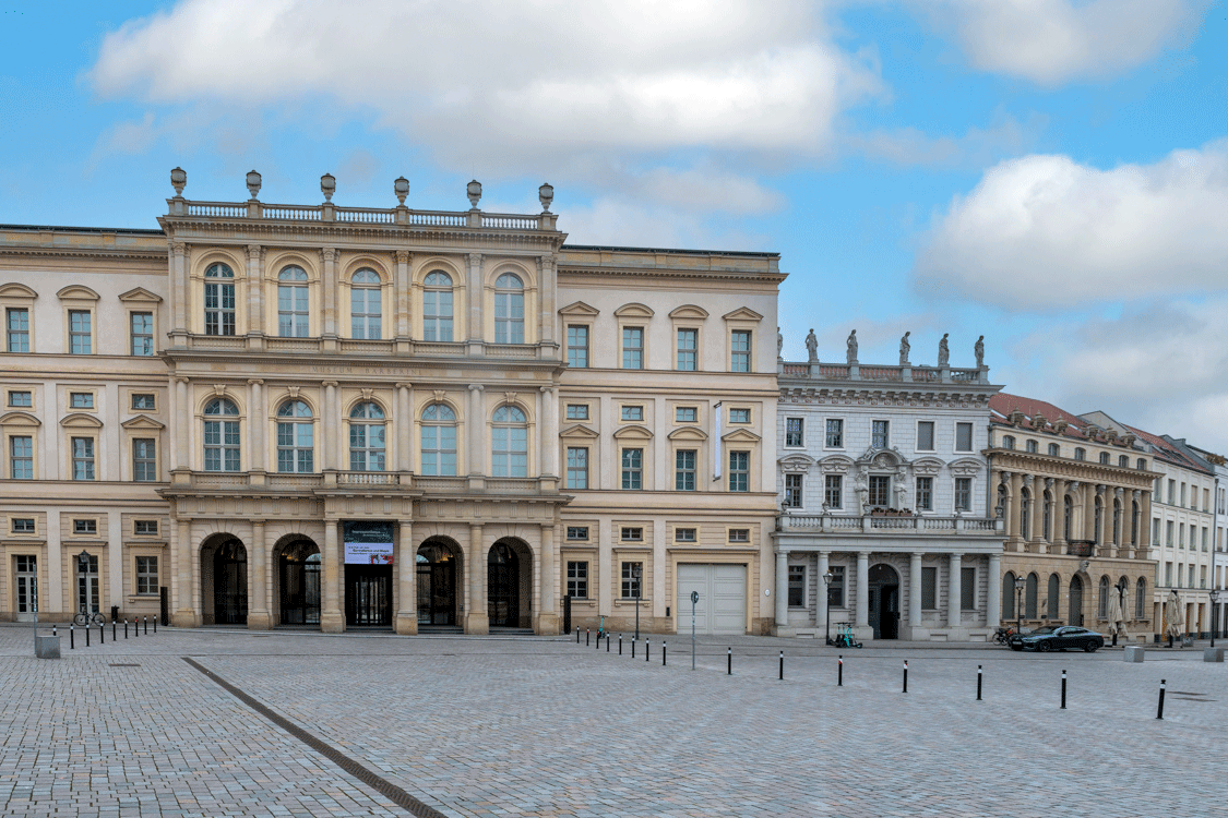 Alter Markt mit dem Alten Rathaus und Palais Barberini. Foto: c/o Volker Ammann