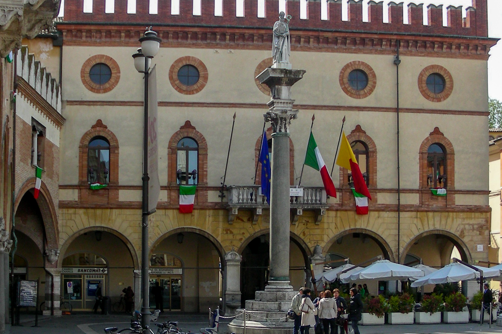 Das Rathaus auf der Piazza de Popolo in Ravenna. Foto: c/o Pixaby, Giancarlo Gatelli