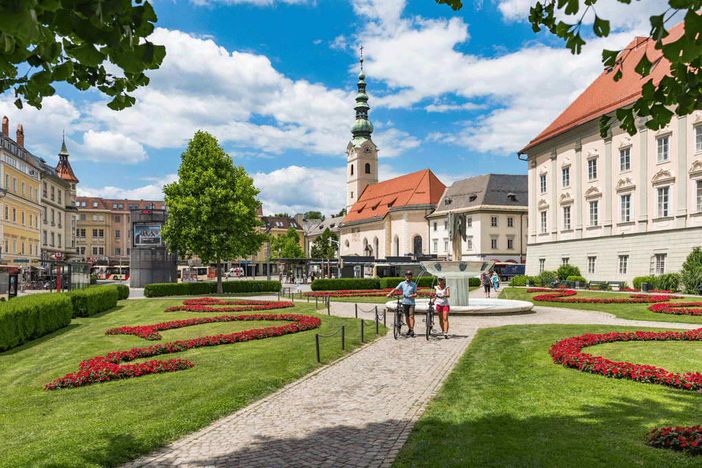 Park in Klagenfurt. Foto: ©Visitklagenfurt, Franz Gerdl Park in Klagenfurt. Foto: ©Visitklagenfurt, Franz Gerdl