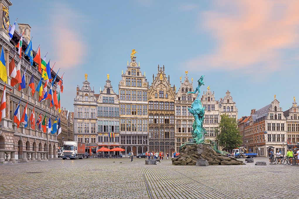 Antwerpen lena serditova AdobeStock 99348380 Marktplatz von Antwerpen. Foto: ©AdobeStock, lena serditova